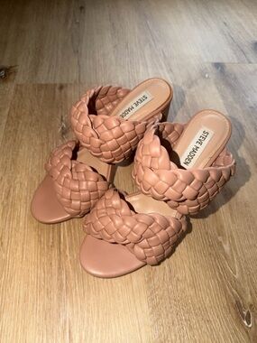 Steve Madden Women's Braided Slide Sandals Size 6.5